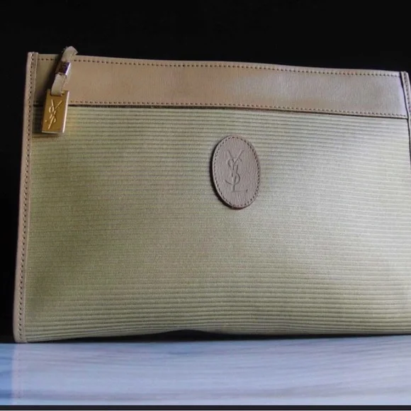 💎AUTHENTIC💎Vintage Yves Saint Laurent clutch bag/wristlet - Picture 4 of 15